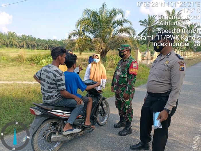 Cegah Covid 19, Personil Koramil 11 Kandis Gelar Operasi Prokes