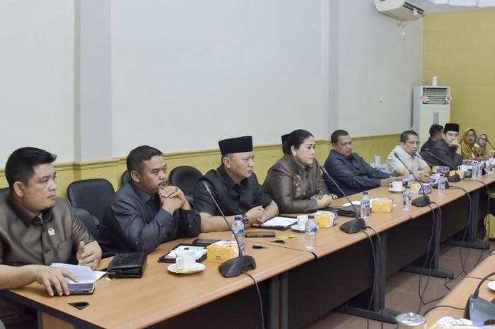 DPRD Rapat Lintas Komisi Bahas Potensi CSR Untuk Pembangunan Daerah
