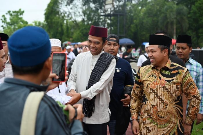 Dihadapan Ribuan Warga Kuansing, Abdul Wahid Minta Restu Jadi Gubernur 