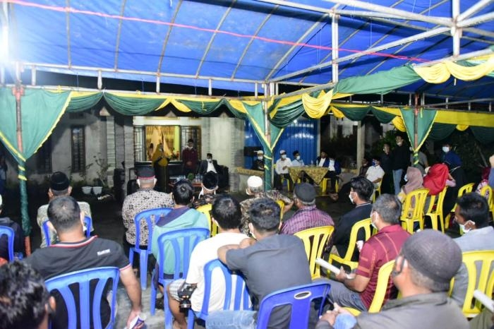 Sapa Warga Teluk Latak, Program Bantuan Nelayan Jadi Perhatian Kasmarni-Bagus Santoso