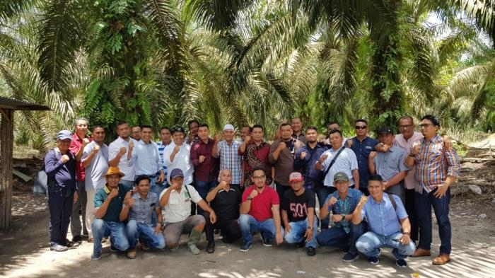 Stuban ke KUD Danau Lancang Indah, Pengurus KBBDM Belajar Manajemen Bagi Hasil Kebun Plasma Sawit