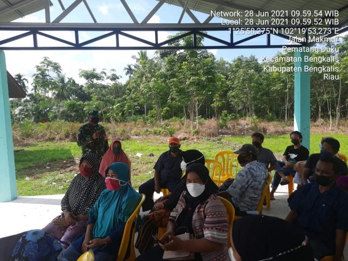 Antisipasi Penyebaran Covid 19, Babinsa Koramil 01 Bengkalis Kembali Gelar Komsos di Desa Pematang D