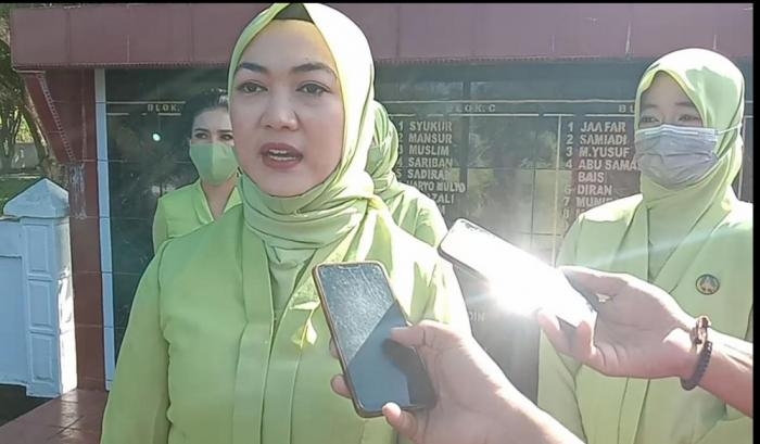 Ny Kiki : Peringatan HUT IAD Ke - 20 Momentum Untuk Terus Berkarya