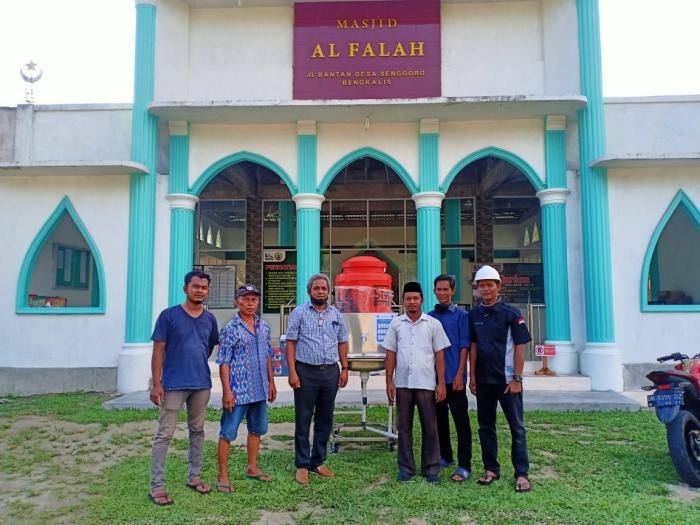 Turut Berpartisipasi Cegah Covid-19, Polbeng Sumbang Hand Washer Portable Untuk Rumah Ibadah