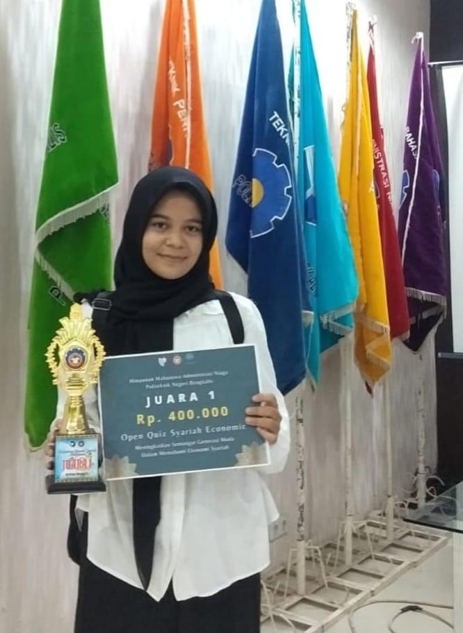Ikuti Open Quiz Syariah Economic di Politeknik Bengkalis, Diana Ernest Raih Juara 1  