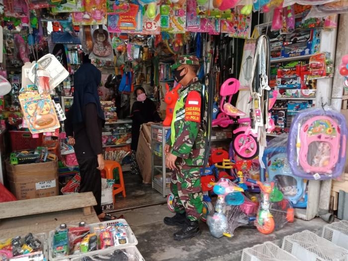 Lawan Virus, Anggota Koramil 09 Minas Maksimalkan Prokes