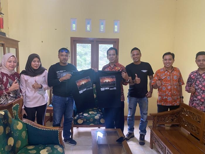 Relawan Desa Wisata Bukit Batu Kunjungi Desa Wisata Tepus Jogjakarta,  Suheri : Simboisis Mutualisme