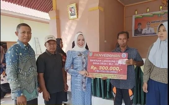 Pemerintah Desa Senderak Kecamatan Bengkalis Salurkan Pembagian BLT DD TA 2025
