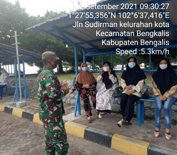 Cegah Virus Varian Delta, Serda Muhammad Ali Imran Gelar Sosialisasi di Pelabuhan BSL