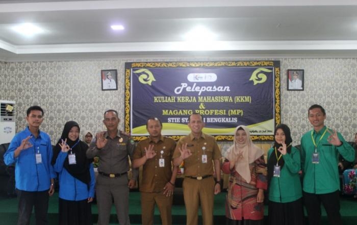 STIE Syariah Bengkalis Gelar Acara Pelepasan  