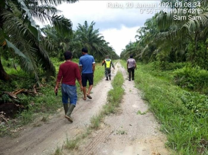 Personil Koramil 11/Pwk Kandis Mengelar Patroli Wilayah