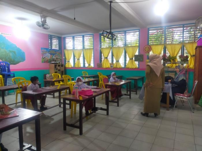 Sekolah Tatap Muka Mulai Dibuka, Kapasitas Satu Lokal Hanya 50 Persen