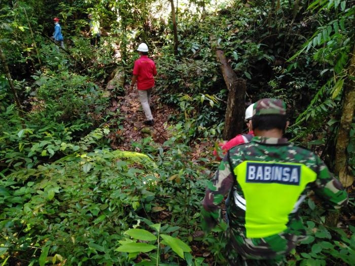 Cegah Karlahut, Babinsa Kampung Sungai Selodang Gencar Lakukan Patroli 