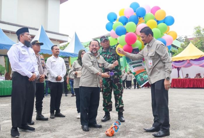 Bupati Bengkalis Secara Resmi Buka Peringatan Hari Perkebunan Nasional Ke 65 Tahun 2022