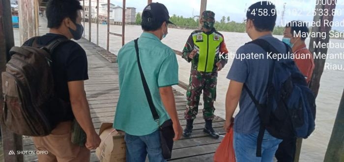 Cegah Covid 19, Babinsa Desa Mayang Sari Gelar Operasi Prokes