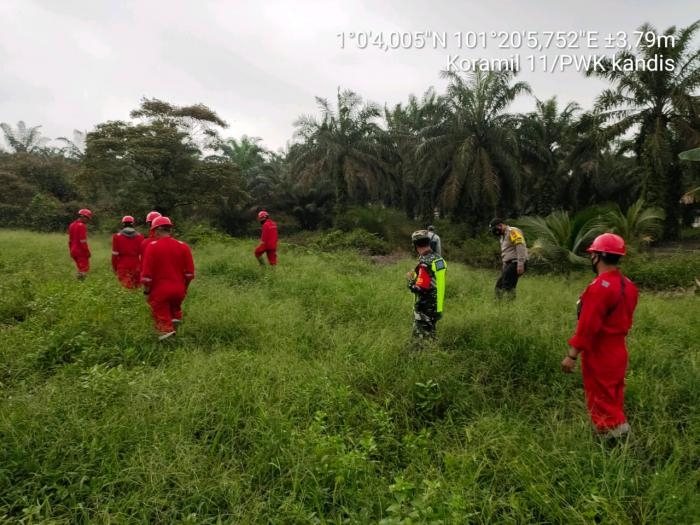 Pantau Titik Api, Babinsa Kampung Minas Barat Kembali Lakukan Patroli Karlahut