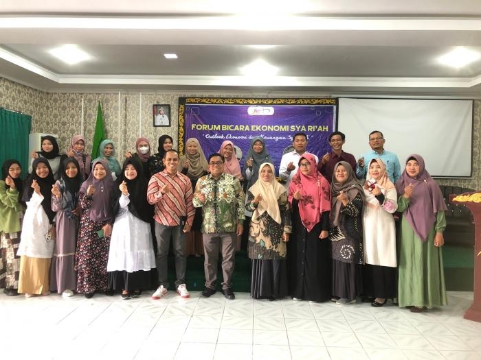 Tingkatkan Pemahaman Ekonomi, STIE Syariah Bengkalis Taja Seminar Outlook Keuangan Syariah 