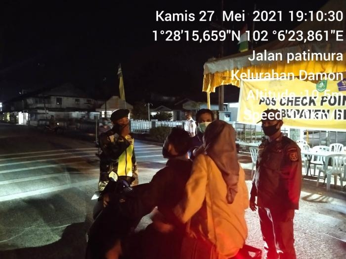 Cegah Covid 19, Personil Koramil 01 Bengkalis Gelar Operasi Bantuan Kemanusiaan