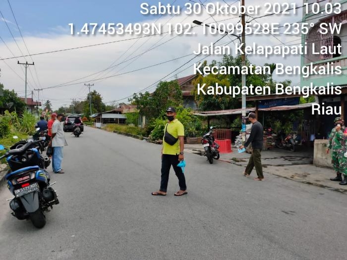Waspada Virus, Serda Sitorus Giat Lakukan Monitoring Covid 19 di Desa Kelapapati