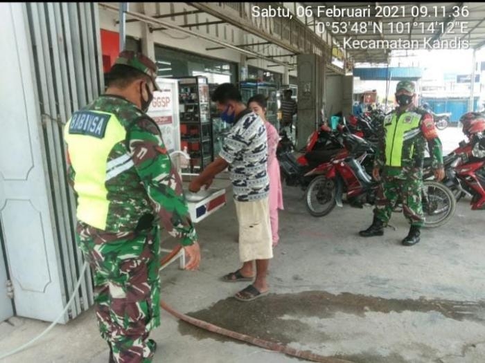 Personil Koramil 11 Kandis Gelar Penegakan Disiplin Prokes