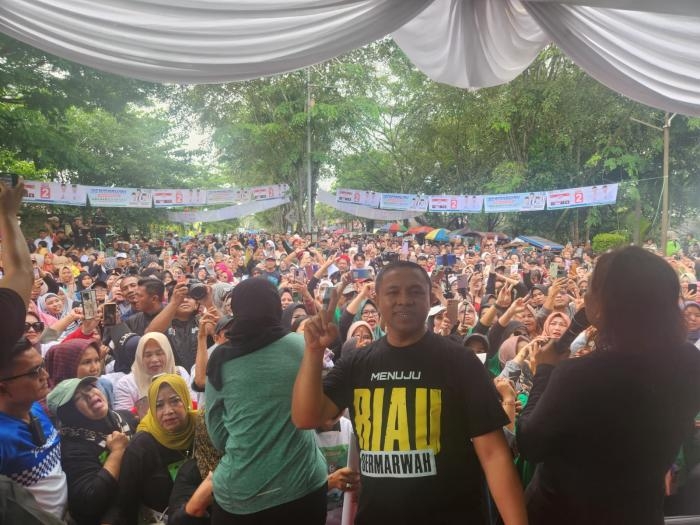 Senam Sehat Bersama Masyarakat, Cagubri Abdul Wahid Komit Bangun INHIL