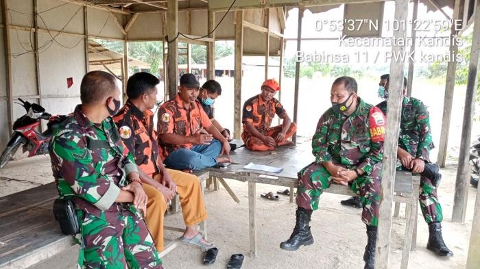 Personil Koramil 11 Kandis Gelar Mediasi Bersama Ormas