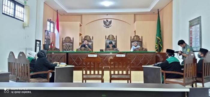 Ujian Sidang Simulasi Mahasiswa di Pengadilan Agama Berjalan Lancar.
