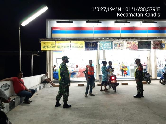 Personil TNI 11 Kandis Gelar Operasi Bantuan Kemanusiaan 