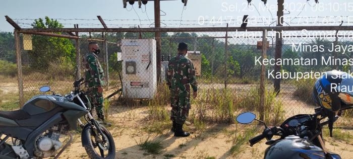 Antisipasi Kerusakan, Babinsa Koramil 09 Minas Gelar Patroli Di Objek Vital Nasional