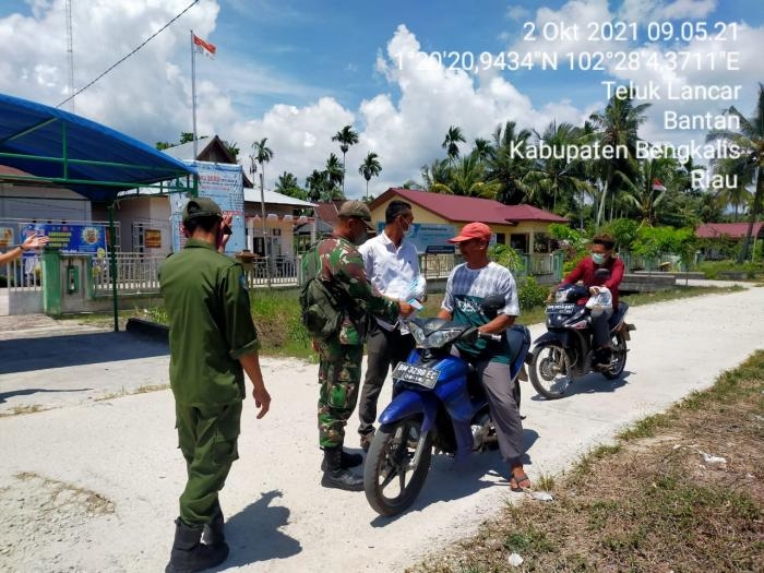 Putus Covid 19, Serda Andi Kesuma Kembali Gelar Prokes Desa Teluk Lancar 
