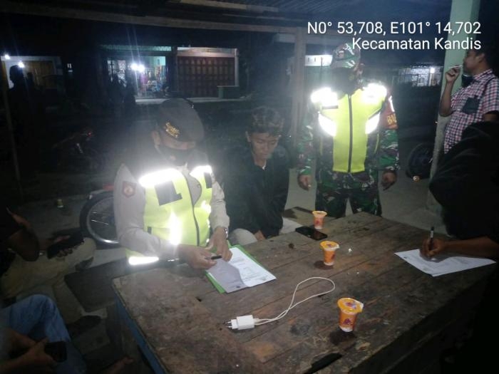 Anggota Koramil 11 Kandis Kembali Gelar Operasi Prokes