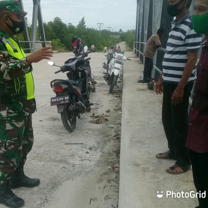 Babinsa Koramil 08/Merbau kembali gelar sosialisasi Gakplin protokol covid - 19.