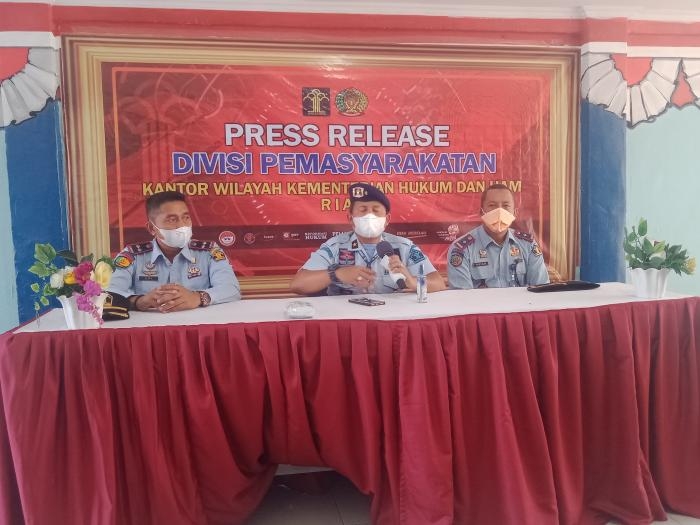 Lapas Bengkalis Digeledah, Handphone, Charger dan Benda Tajam Ditemukan