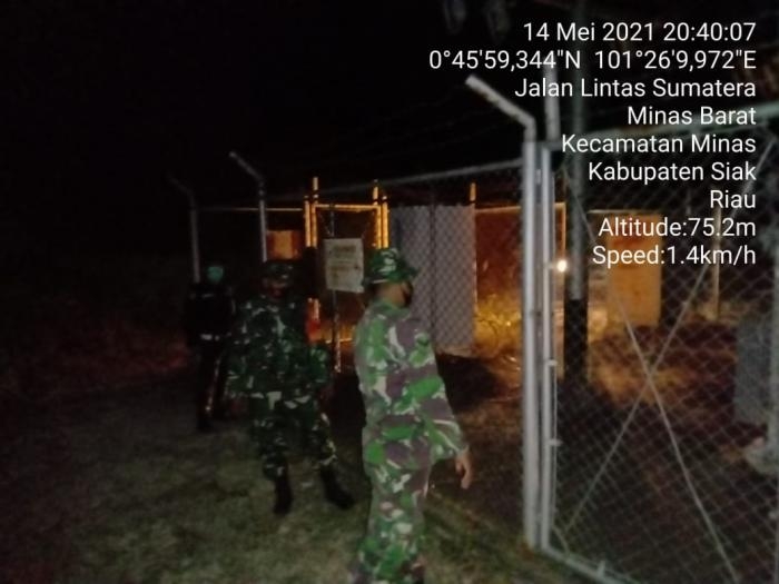 Hari Ke 3 Idul Fitri, Babinsa Kampung Minas Barat Kembali Gelar Patroli Di Objek Vital Nasional