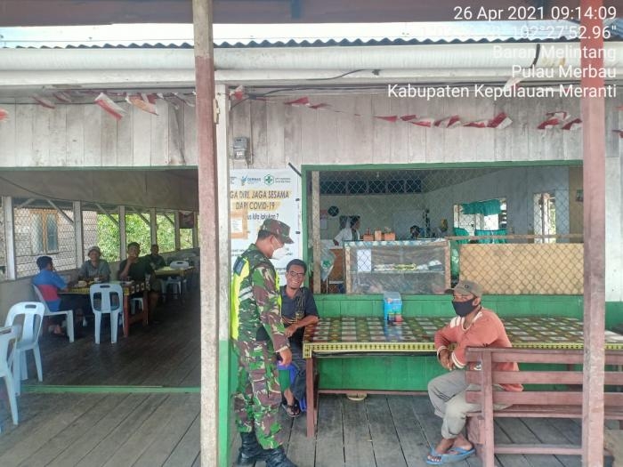 Babinsa Desa Baran Melintang Giat Lakukan Operasi Yustisi