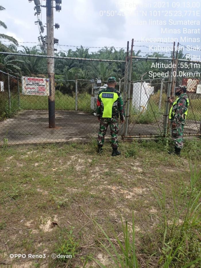 Jaga Objek Vital Nasional, Anggota Koramil 09 Minas Gelar Patroli Wilayah