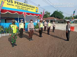 Anggota Danramil 11/Pwk Gelar Patroli Pengamanan Natal