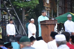 Bupati Bengkalis Melaksanakan Sholat Idul Adha 1439 H Bersama Ribuan Jamaah di Mandau