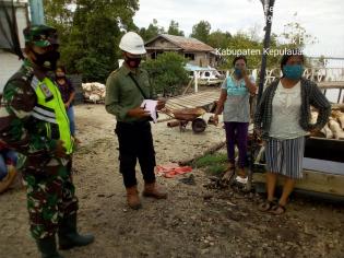 Cegah Covid 19, Babinsa Tanjung Padang Gelar Patroli Prokes