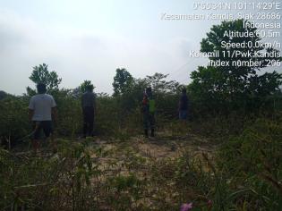 Pantau Karlahut, Anggota Koramil 11 Kandis Pelda Rahman S Giat Laksanakan Patroli Prokes