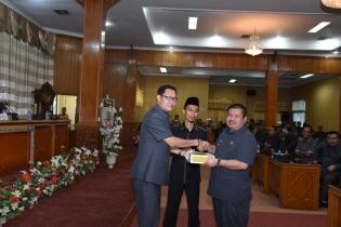 Bupati Bengkalis Sampaikan LKPJ Tahun 2017