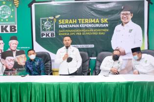 11 DPC PKB Riau Terima SK, Abdul Wahid Yakin PKB Riau Menang Tahun 2024.