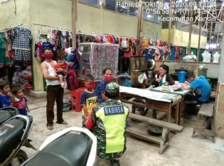 Cegah Covid - 19, Babinsa Koramil 11/Pwk Kandis Lakukan Sosialisasi dan Patroli di Kelurahan Kota Ka