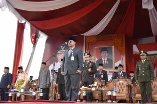 10 November Plt Sekda Pimpin Upacara Hari Pahlawan