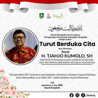Menpan RB H. Tjahjo Kumolo Wafat, Bupati Kasmarni Ajak Warga Fidhiyahkan Alfatihah 